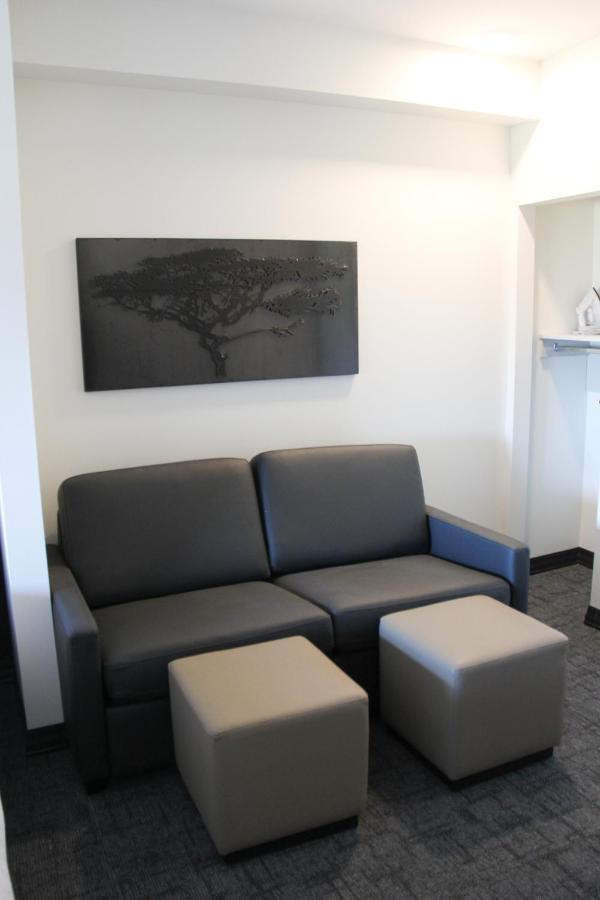 Best Western Plus Winkler Exterior photo
