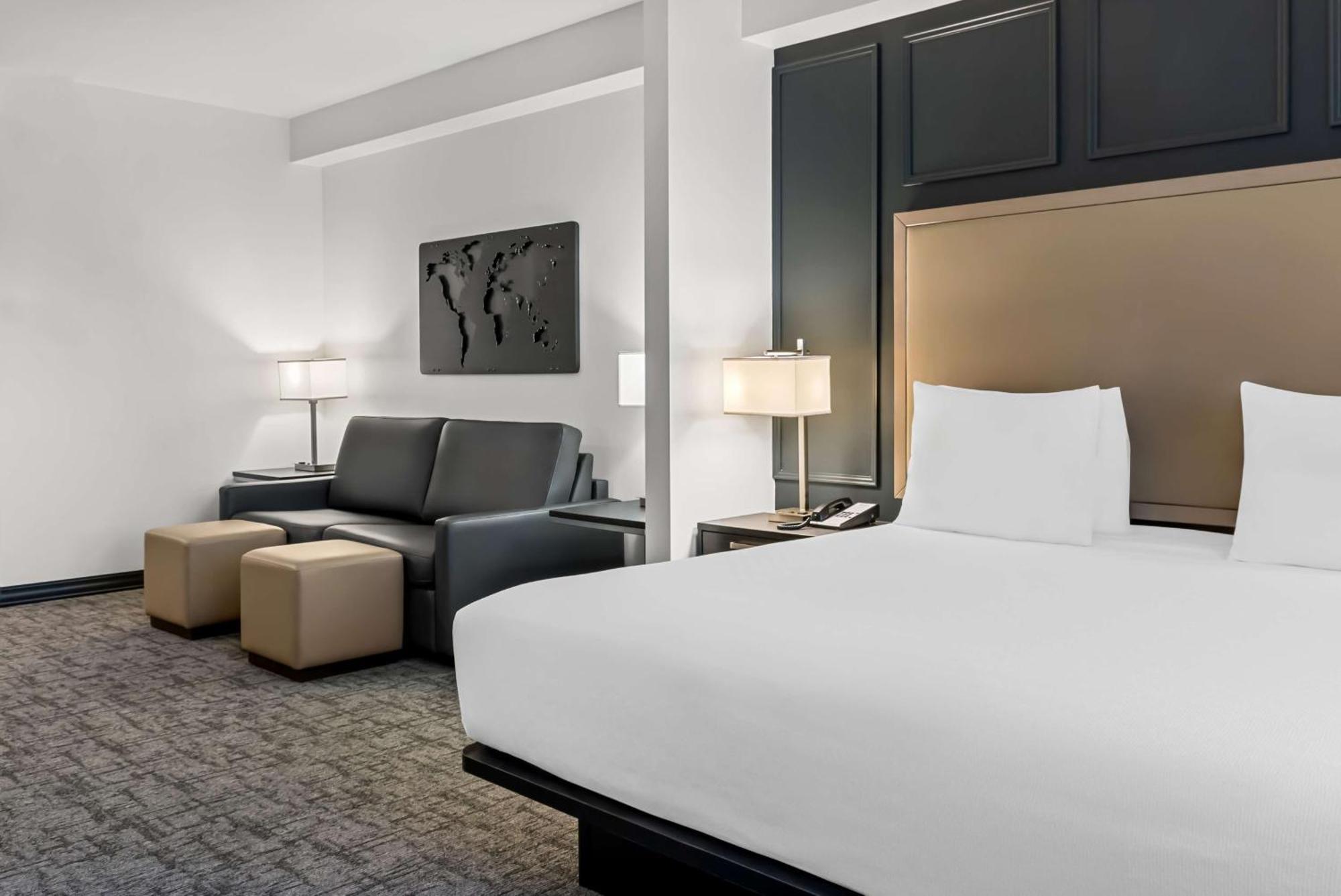 Best Western Plus Winkler Exterior photo