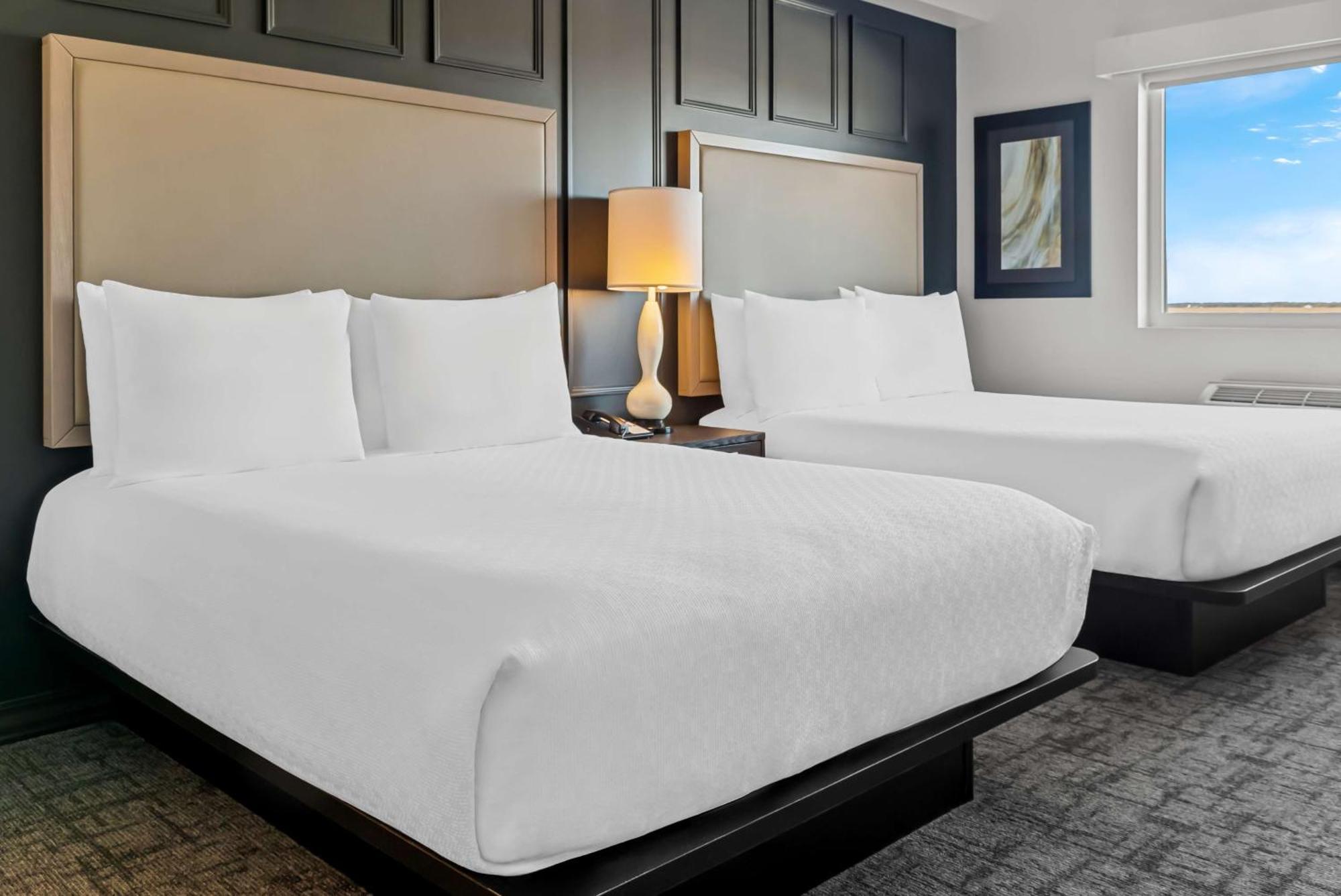 Best Western Plus Winkler Exterior photo